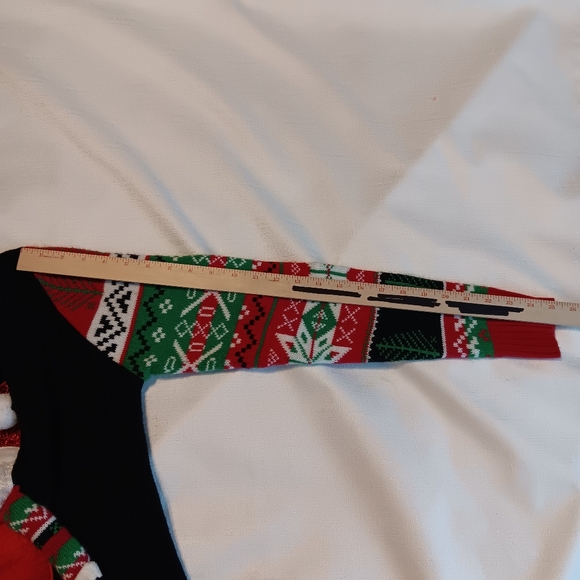 Kela Santa Clause Knitted size Medium Ugly Christmas sweater jingle bells - Picture 15 of 15